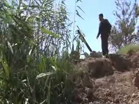 استهداف مطار دير الزور العسكري بقذائف الهاون من قبل كتيبة سيوف الحق بالاشتراك مع كتائب أهل بدر