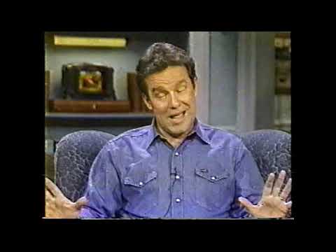 Phil Hartman on SNL + CSN & Poco album design - Later with Bob Costas 3/20/91 Tom Snyder
