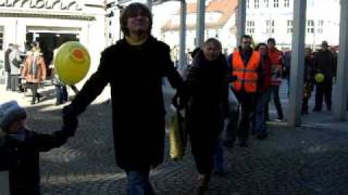preview picture of video 'Auftakt-Menschenkette Heidenheim / Brenz am 26.2.1011'