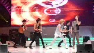 Download lagu SHINee - Hello (Dance Version) mp3