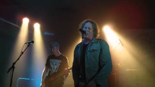 The Screaming Jets - Shine On