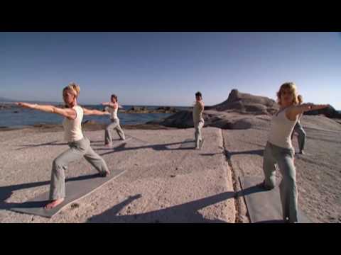 fitnessRAUM.de - Yoga mit Ralf Bauer