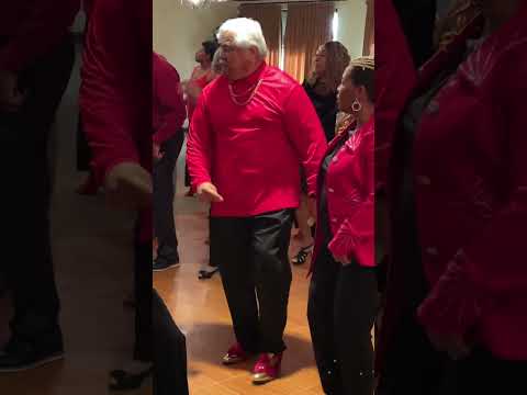 Clayton Lutu with Keep Moving Line Dancers are throwing down