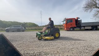 John Deere Z445 lawn tractor | Image 4 - Agroline