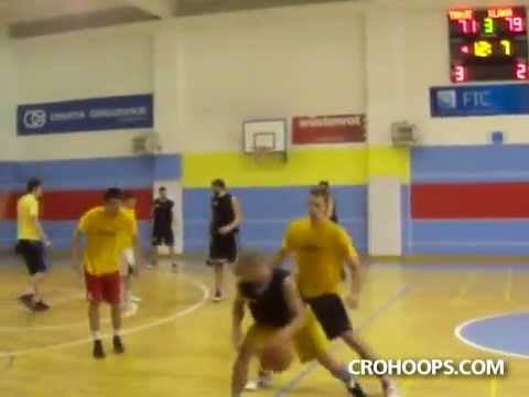 Nenad Milkovic (#2 Klaka 69ers) Highlights vs. #6 Trnje ShowStoppers, Game 3, 06.04.2013.