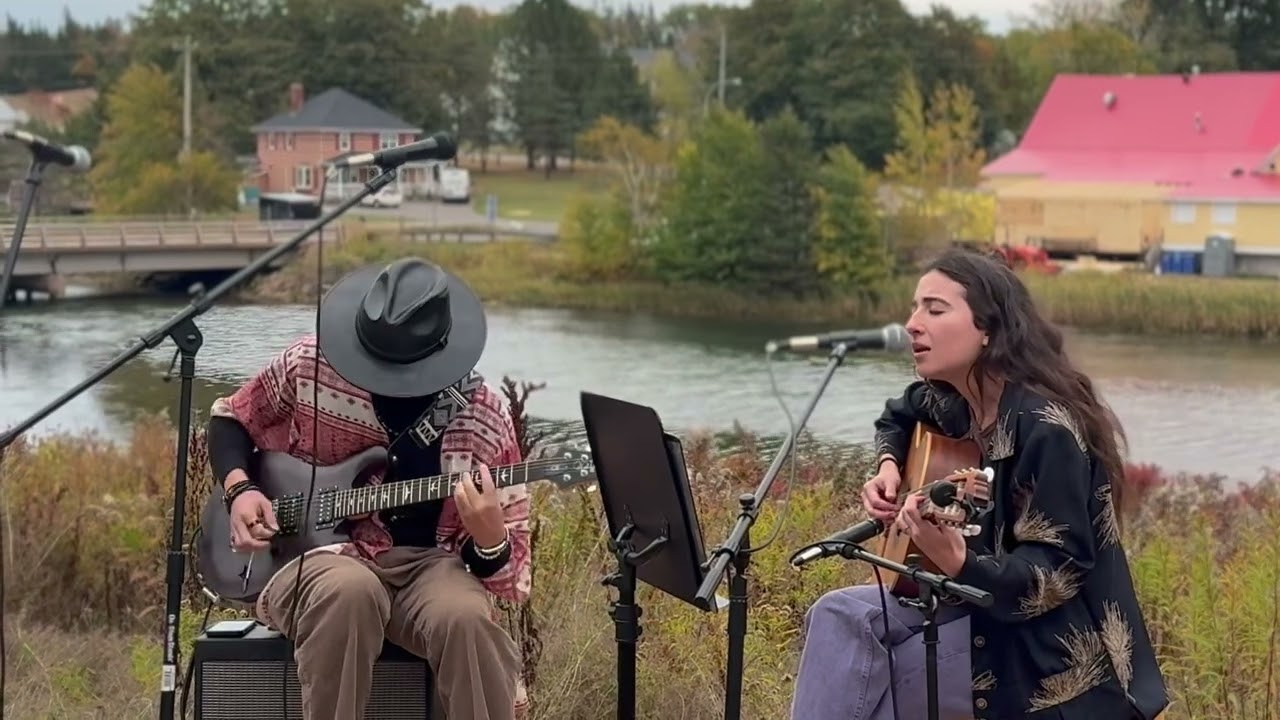 Promotional video thumbnail 3 for Luisa Güiza live music