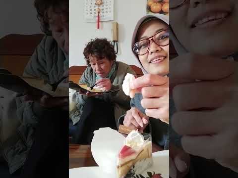 Simbok with mini cake