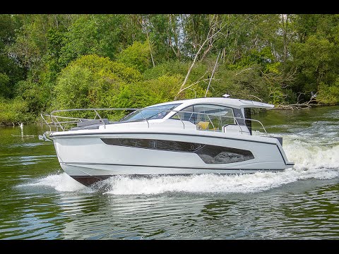 £379,950 INC VAT New Sealine C335 LYING Thames and Kennet Marina RG4 9RA IN STOCK AVALABLE NOW