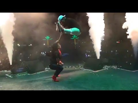 PARANGOLÉ | TONY SALLES E SCHEILA CARVALHO METE DANÇA JUNTOS | PEGADA DO NEGÃO | EM BRASÍLIA - DF