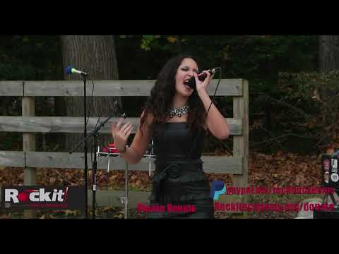 Eva Master, The Battle of Evermore, Cover