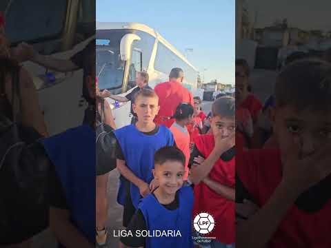 Un gesto solidario con niños y niñas de barrio Los Berros