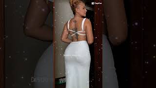 loira bonita de vestido branco no fundo com uma música romântica #bbb22  #copadomundo