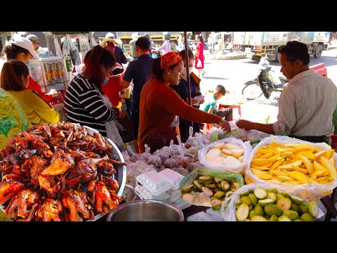 Lunch For Sales In Front Of Hongda Garment Factory - Veng Sreng Street Food