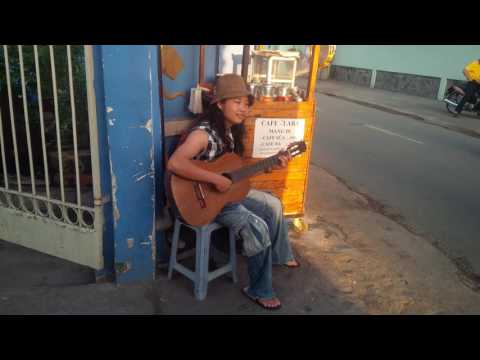 Thể hiện bởi Lý Huỳnh Phương