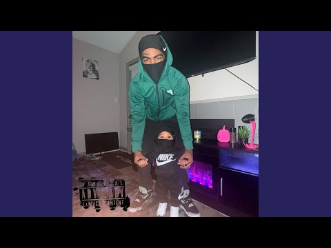 Jet 2 holiday (feat. Hoodbaby tj)