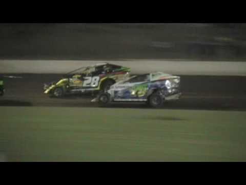 V8 Dirt Modifieds - Mr. Modified Round 2 - A-Main - Lismore Speedway - 25.02.17