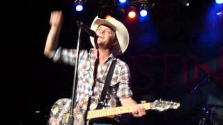 Justin Moore-MY KIND OF WOMAN (LIVE)