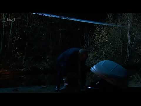 Stephen pushes Teddies body into the canal (Coronation Street 23rd January 2023)
