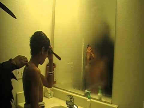 Boy gets stab after taking a refreshing shower