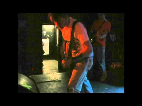 Straight Face No Chase - Barium Alive
