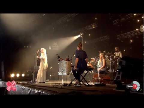 Ane Brun - Du Gråter Så Store Tåra - Lowlands 2012