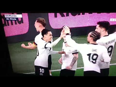 Nationsleague. Deutschland vs. Italien. Ecke Tor zum 2-0. Scorerpunkt für Balljungen.