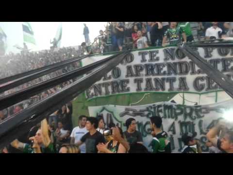 "Villa mitre campeón, salida del equipo." Barra: La Gloriosa &bull; Club: Villa Mitre
