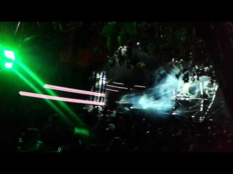 Son Kite aka MiNiLoGuE (2) @ Neopop X by Lud Van B.