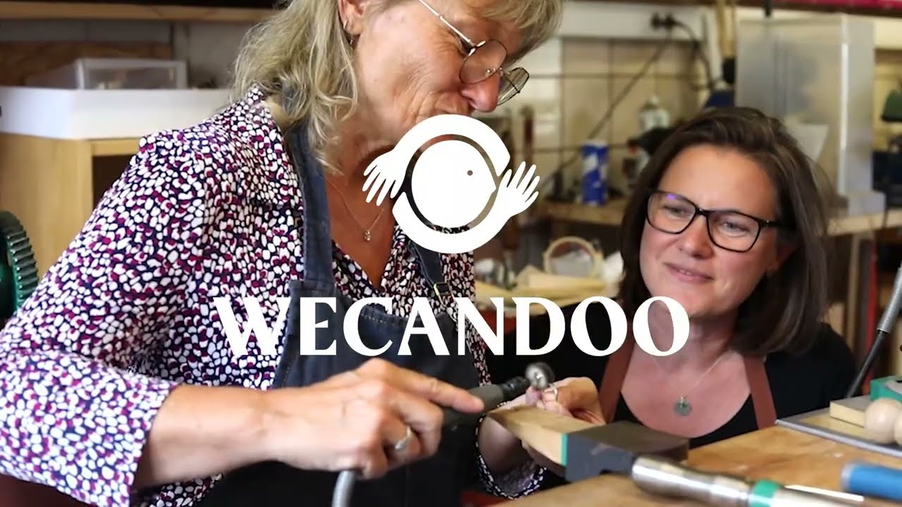 Fabriquez votre médaille martelée en argent avec Sylvie - Vidéo