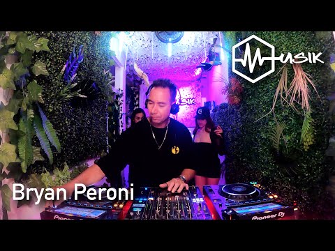 Bryan Peroni | MUSIK | (House Music)