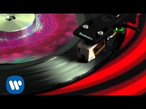 Red Hot Chili Peppers - Magpies On Fire [Vinyl Playback Video]