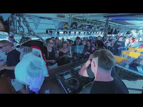 Super8 & Tab LIVE @ Pirates Of Hallmark (August 17th, 2025)