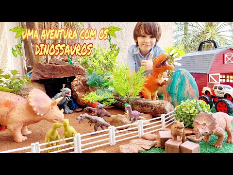 PARQUE DE DINOSSAUROS DE BRINQUEDO NA FAZENDINHA DO FELIPE CANOPF | DINOSAUR TOY FARM T-REX