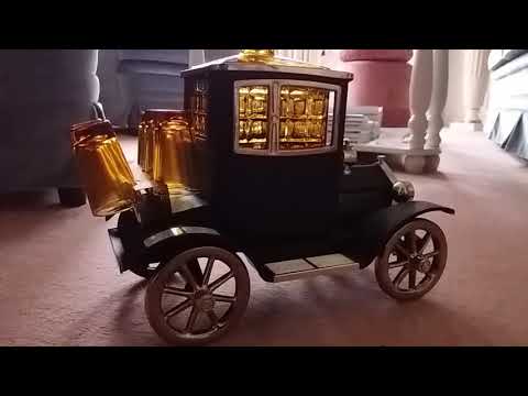 Vintage 1915 Ford model T Music box