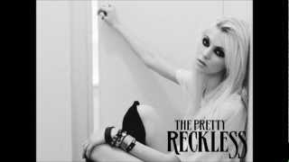 The Pretty Reckless - Factory Girl  lyrics  ( Studio Version)