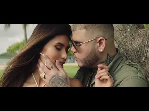 Videoclip de ¿Dónde Estás? (feat. Farruko) — Maluma