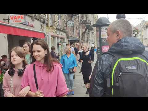 St Petersburg Street Walking Tour 2023 Nevsky Avenue