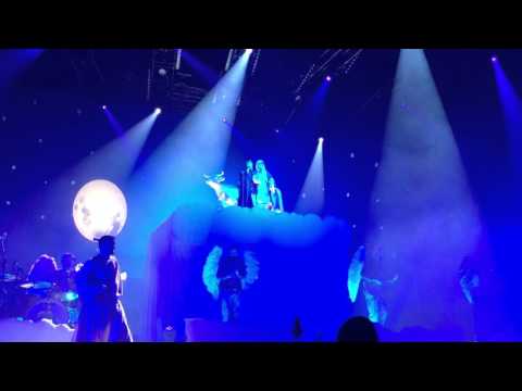 Alligatoah - Trostpreis feat. Special Guest Timi Hendrix Live Himmelfahrtskommando Tour Berlin
