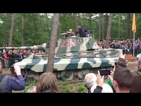 Militracks 2018 - Königstiger - Sd.Kfz 8 + 251 Ride