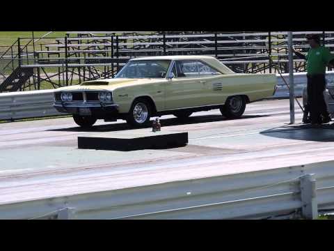 1966 Dodge Coronet 500 Cordova Dragway