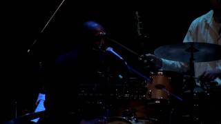 DENZAL SINCLAIRE - TREAT ME GOOD