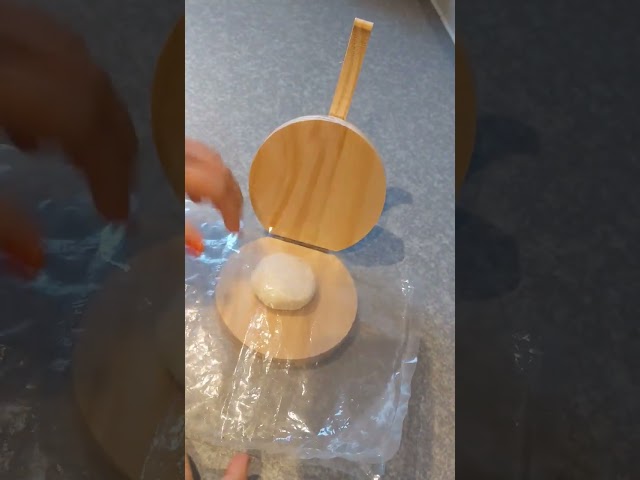 Vídeo relacionado con Tortilla fabricante de la prensa de la masa de la prensa de carne para hornear moldes de herramientas piezas de tortilla tortitas tortitas herramientas piezas accesorios para hornear piezas