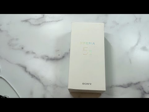 Sony Xperia 5 II Unboxing and Overview