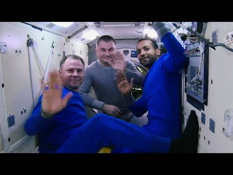 Homebound Crew Boards Soyuz Crew Ship, Closes Hatch