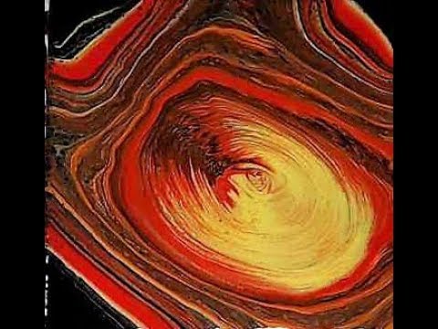 (306) Traveling Ring Pour on Turntable - Acrylic Pouring