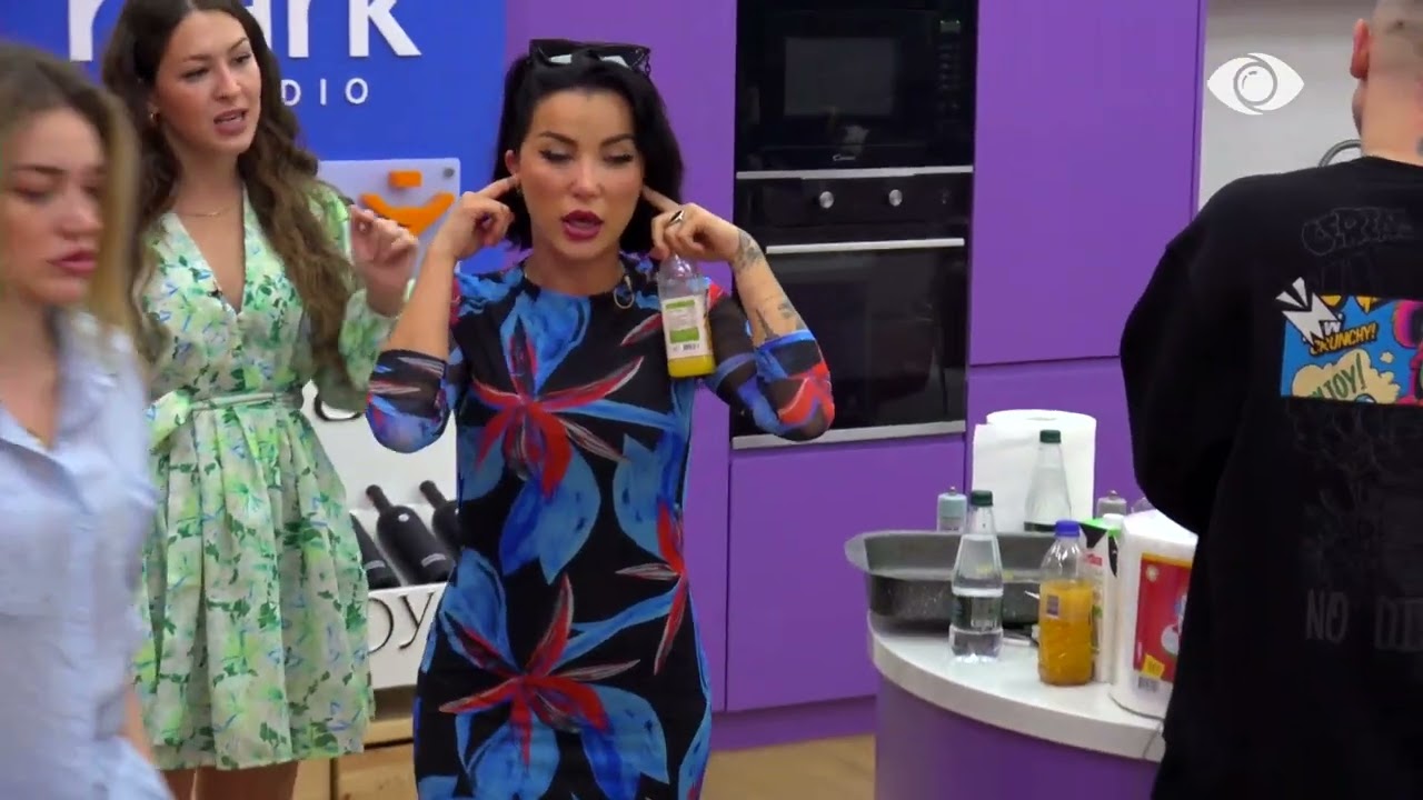 Françeska po i fliste, Roza mbyll veshët dhe largohet nga biseda