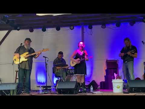 EmiSunshine and the Rain - As The Waters Rise