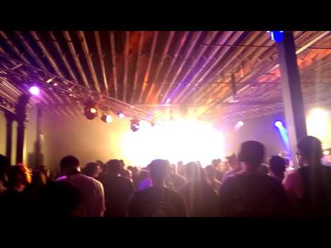 John Askew @ Brooklyn Warehouse - The Well Paids Scientits - The Gander (John Askew remix)