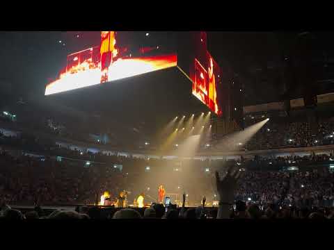 Billie Eilish - L'AMOUR DE MA VIE (Extended) (Live in Berlin | 09.05.2025 | 4K)