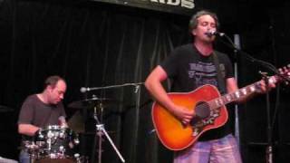 Meat Puppets &quot;Comin&#39; Down&quot; live at Easy Street